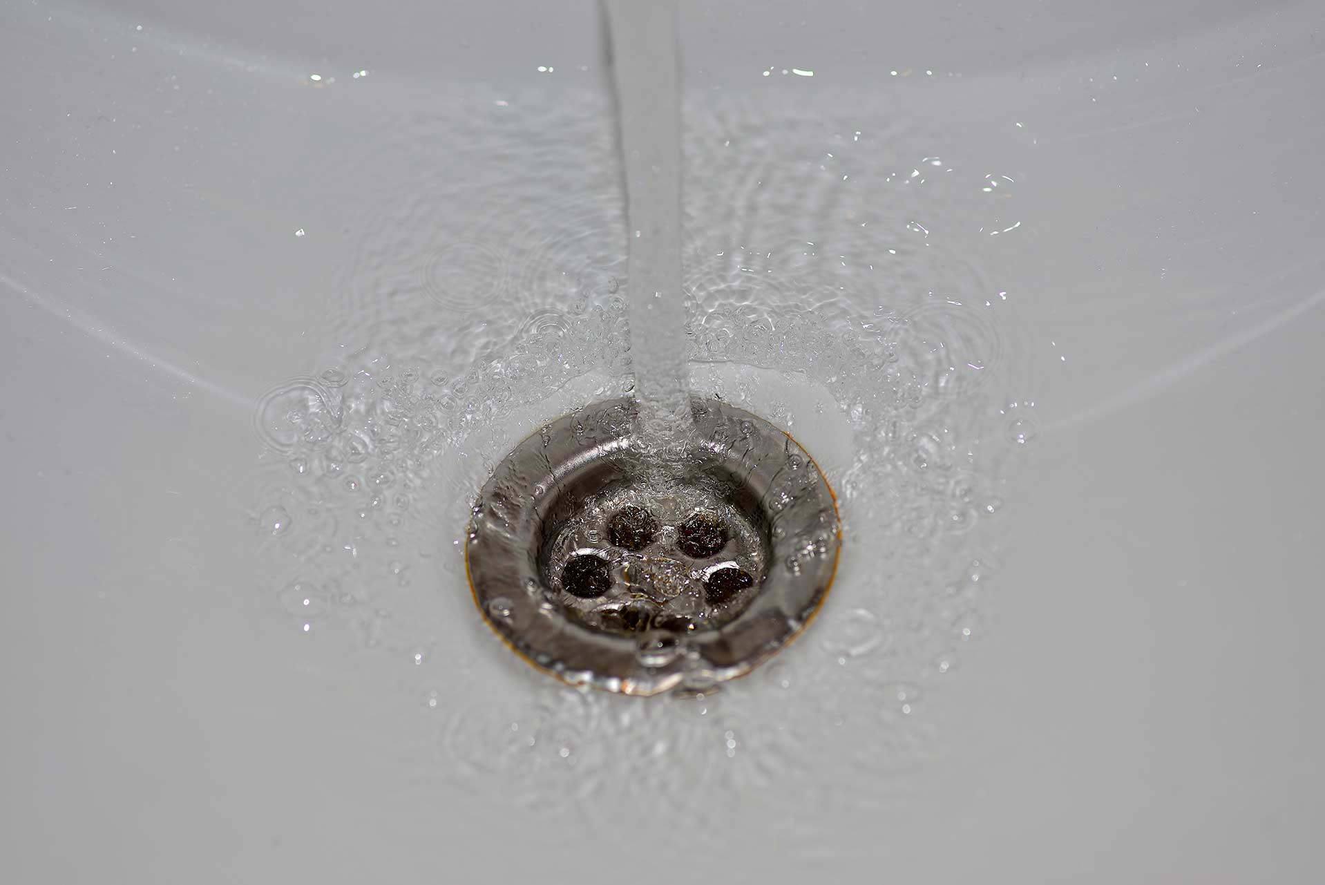 A2B Drains provides services to unblock blocked sinks and drains for properties in Bankside.